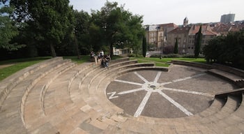 Metz mostrando città, piazza e architettura d\'epoca