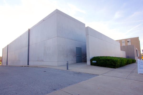 Pulitzer Foundation for the Arts showing modern architecture