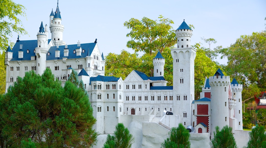 Mini Siam welches beinhaltet Palast oder Schloss und historische Architektur