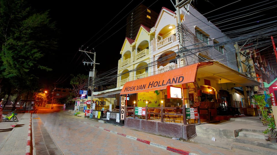 Strand von Dongtan das einen Einkaufen, Beschilderung und bei Nacht
