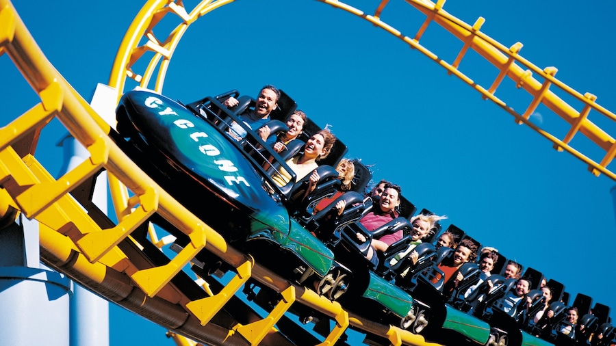 Dreamworld bevat attracties