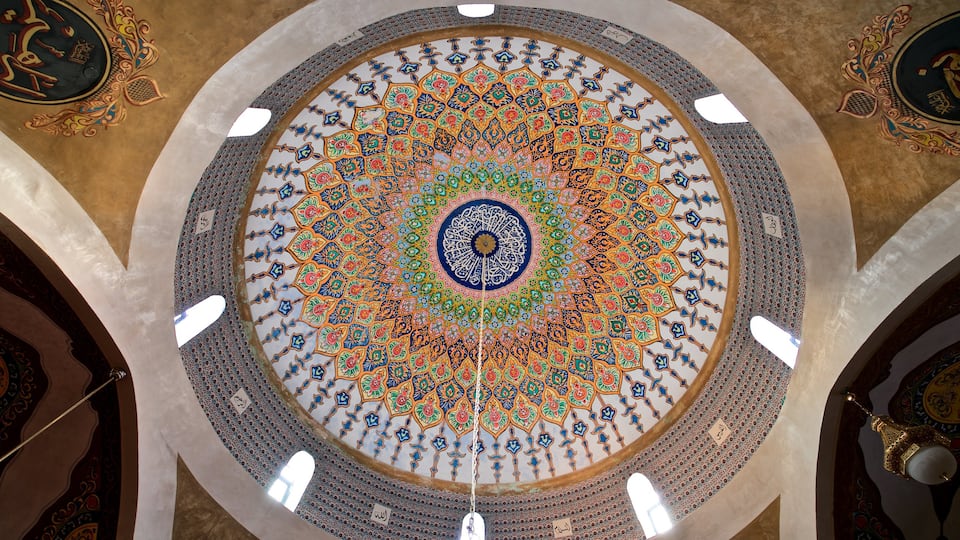 Mahmoudiya Mosque which includes interior views and heritage elements