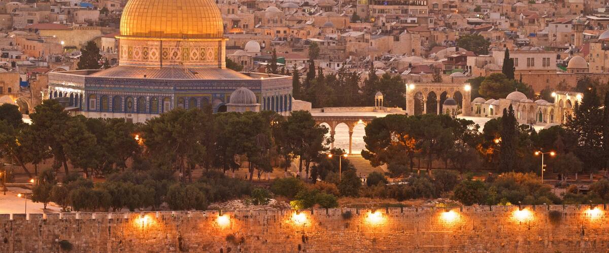 Temple Mount showing heritage architecture, a sunset and landscape views