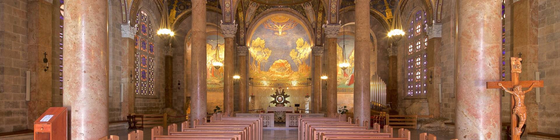 Kirche der Nationen welches beinhaltet Geschichtliches, Innenansichten und Kirche oder Kathedrale