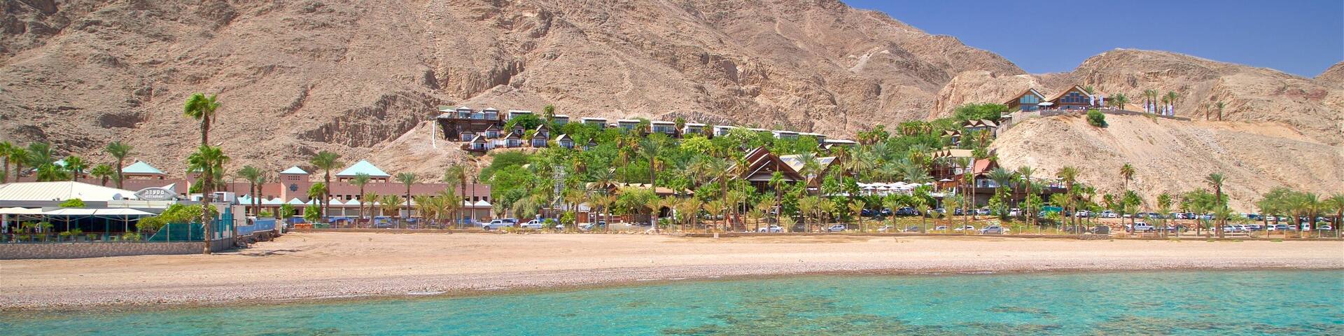 Underwater Observatory which includes general coastal views