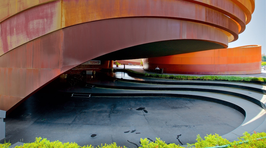 Design Museum Holon which includes modern architecture