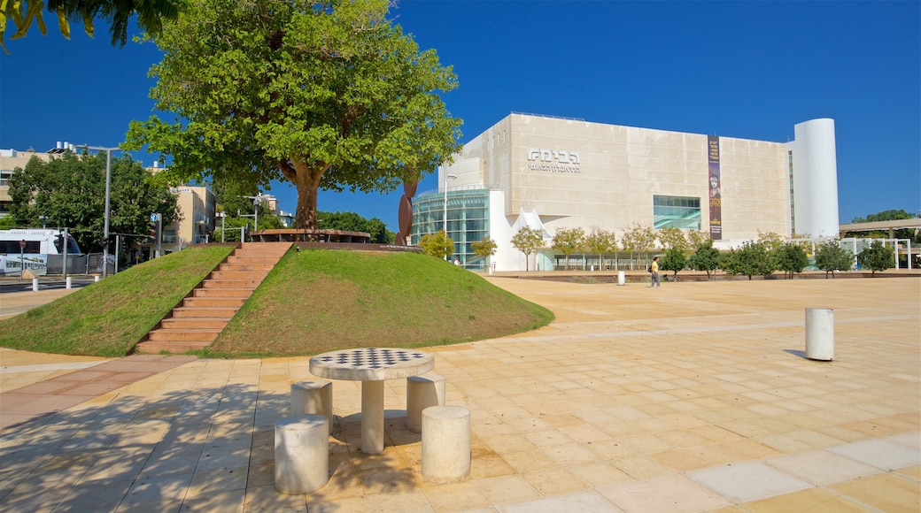 Tel Aviv featuring modern architecture and a square or plaza