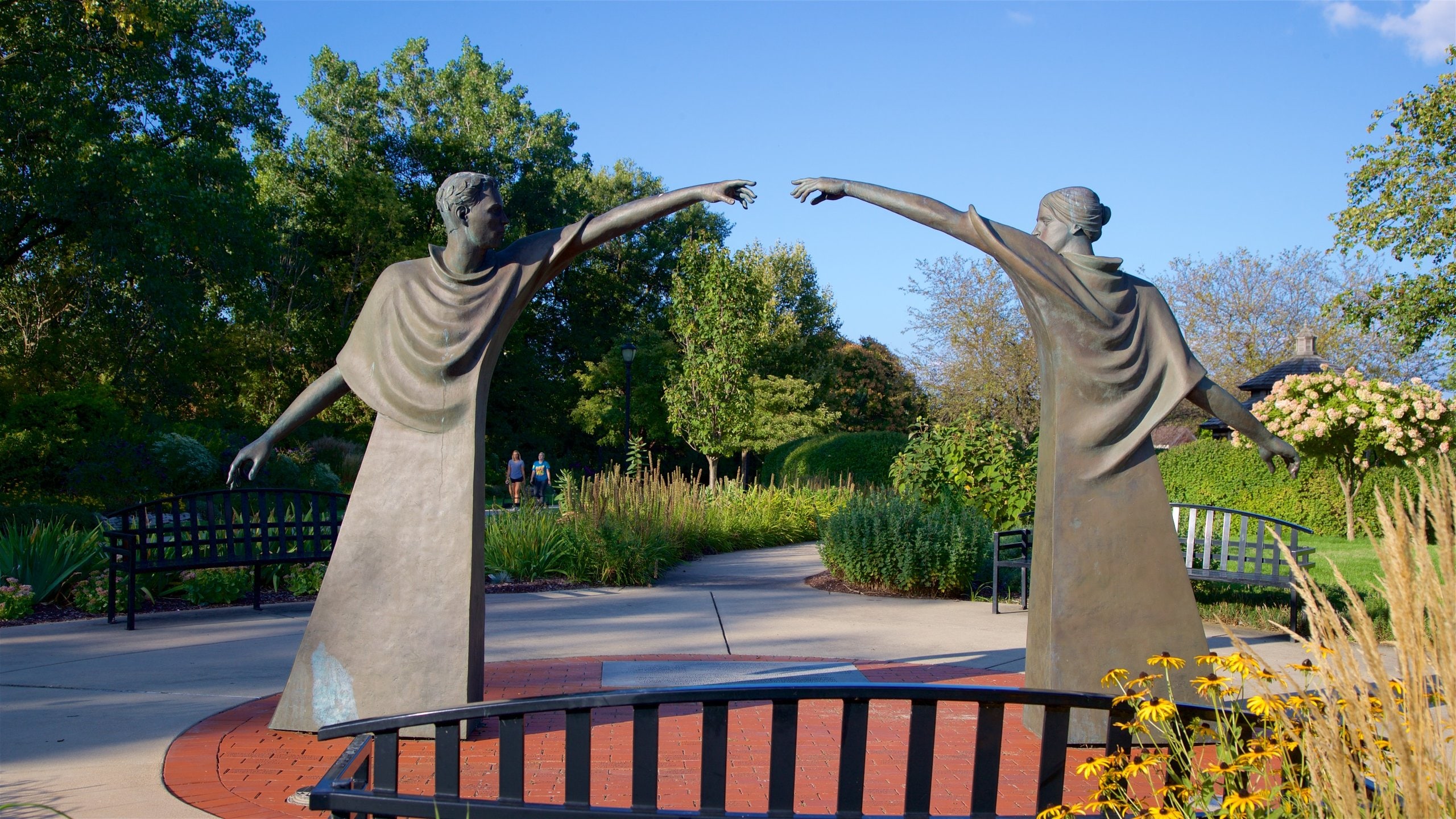 Mishawaka which includes a garden, a statue or sculpture and outdoor art