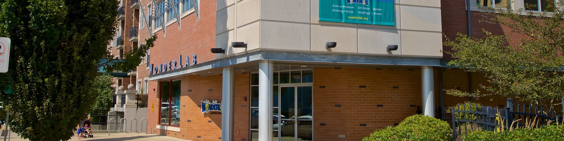 Wonderlab Science Museum which includes signage