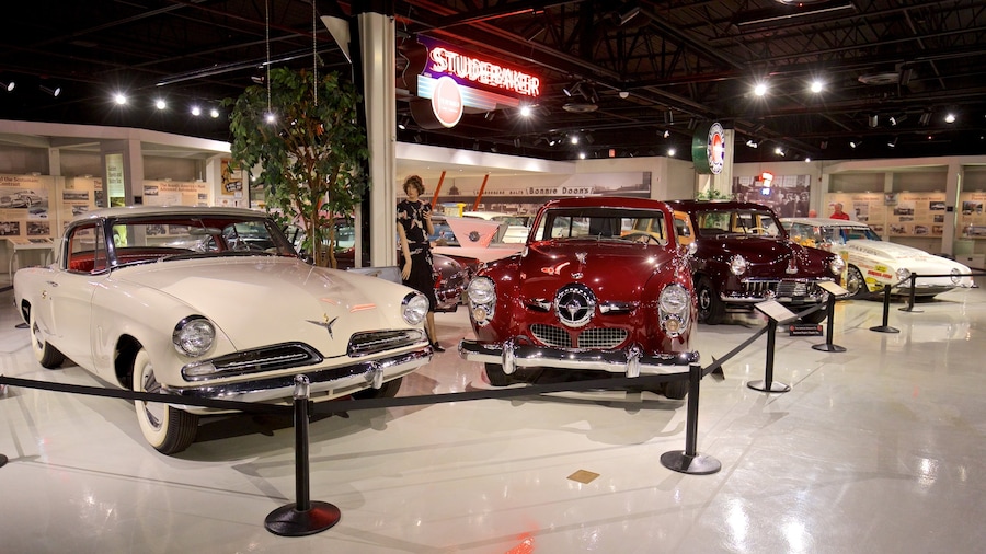Studebaker National Museum caratteristiche di vista interna e oggetti d\'epoca
