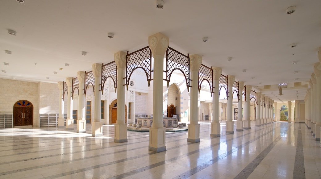 Aqaba toont interieur