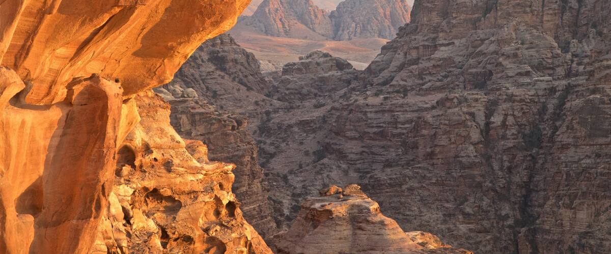 Petra showing landscape views and a gorge or canyon