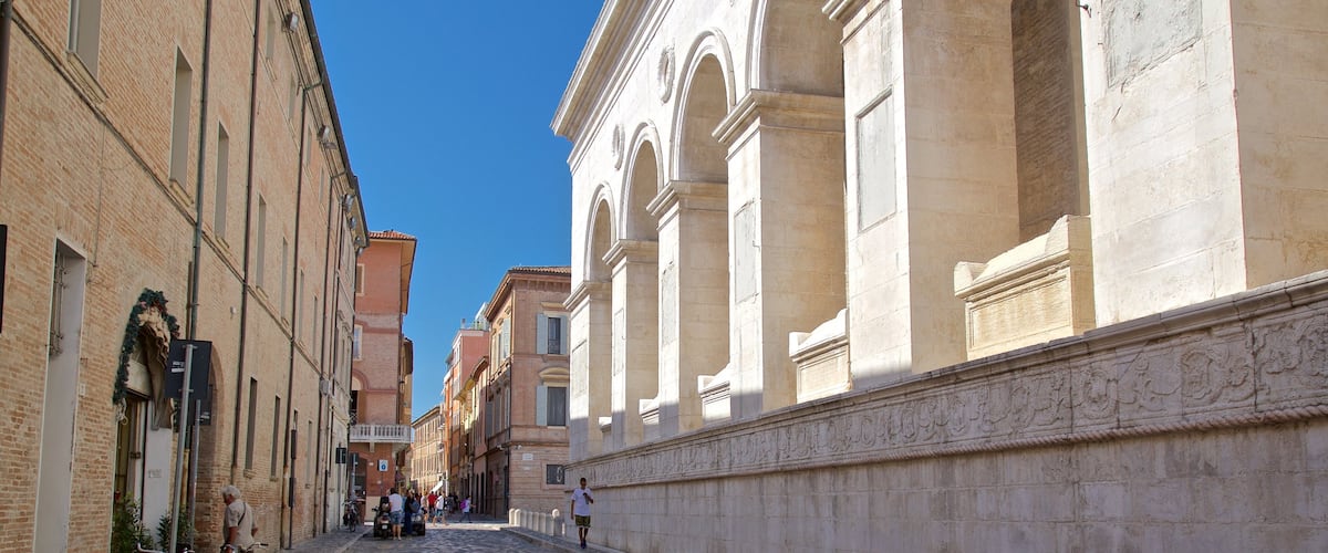 Emilia-Romagna featuring heritage elements