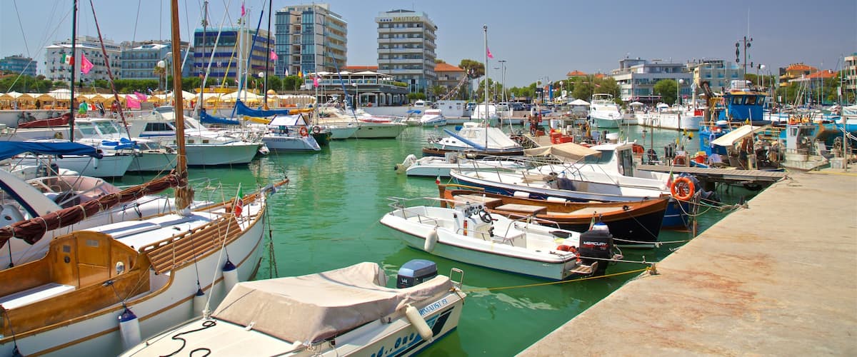 Riccione which includes a bay or harbour
