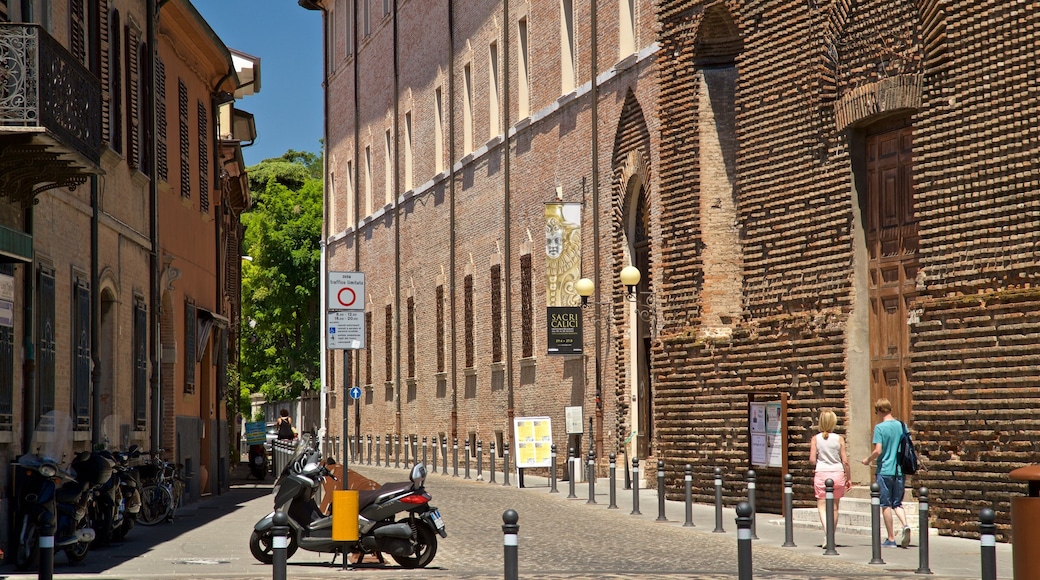 Museo della Città toont straten en ook een stel