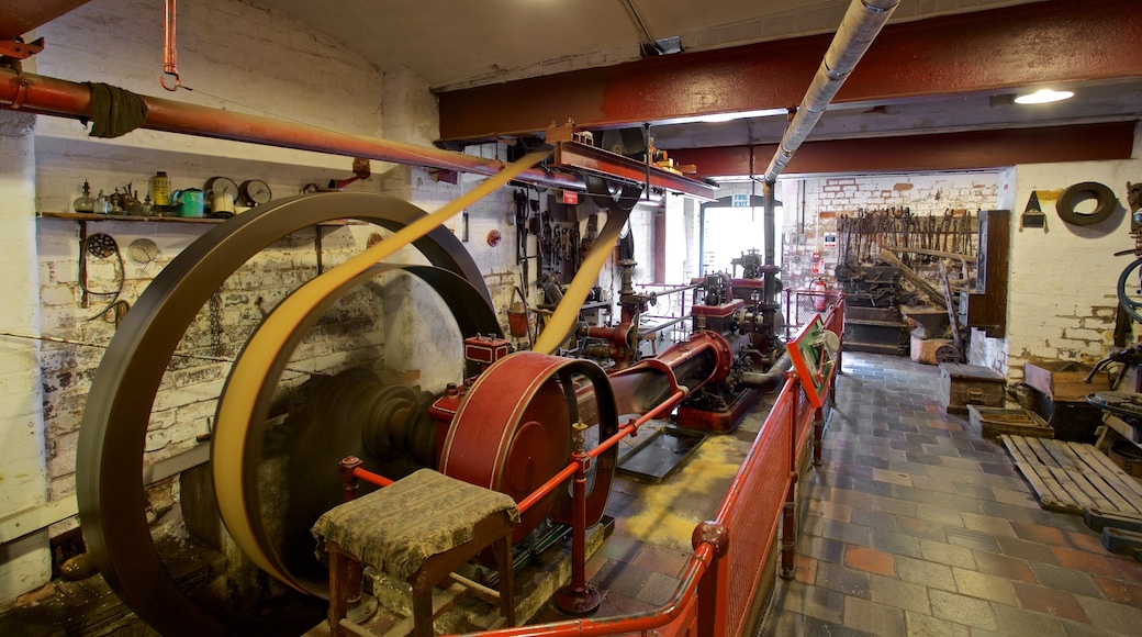 Gladstone Pottery Museum featuring interior views