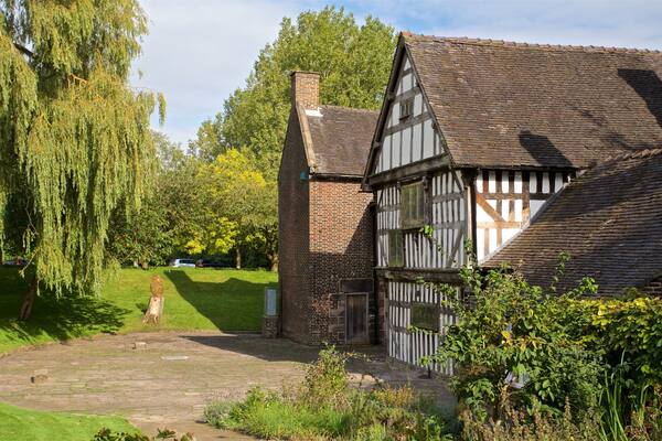 Ford Green Hall mit einem Geschichtliches, Park und Haus