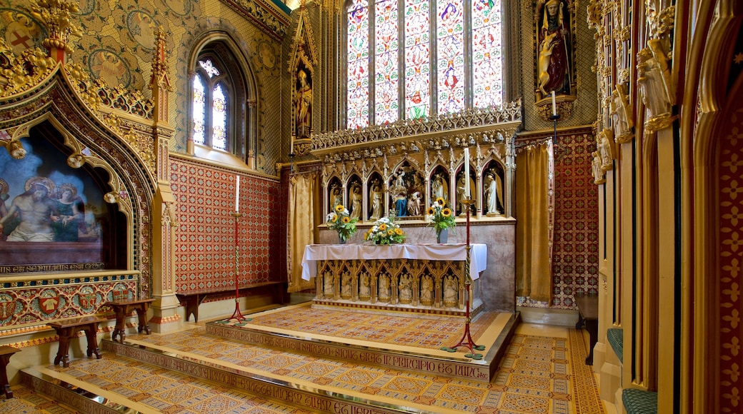 St Giles Catholic Church showing a church or cathedral, heritage elements and interior views