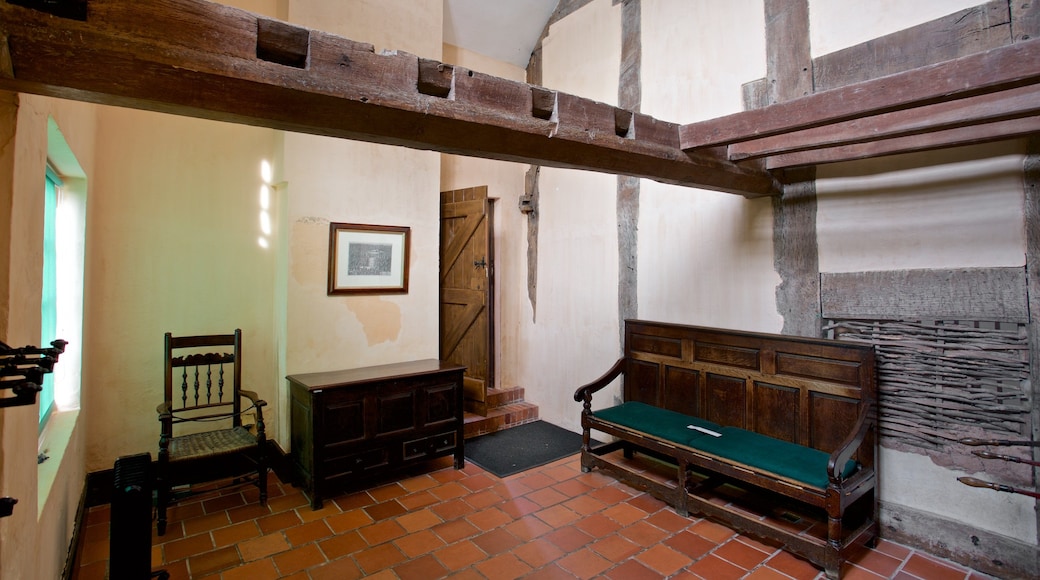 Boscobel House showing interior views and heritage elements