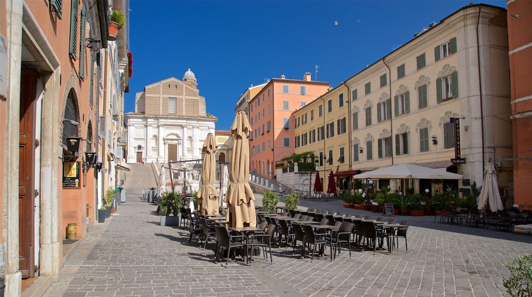 Piazza del Plebiscito