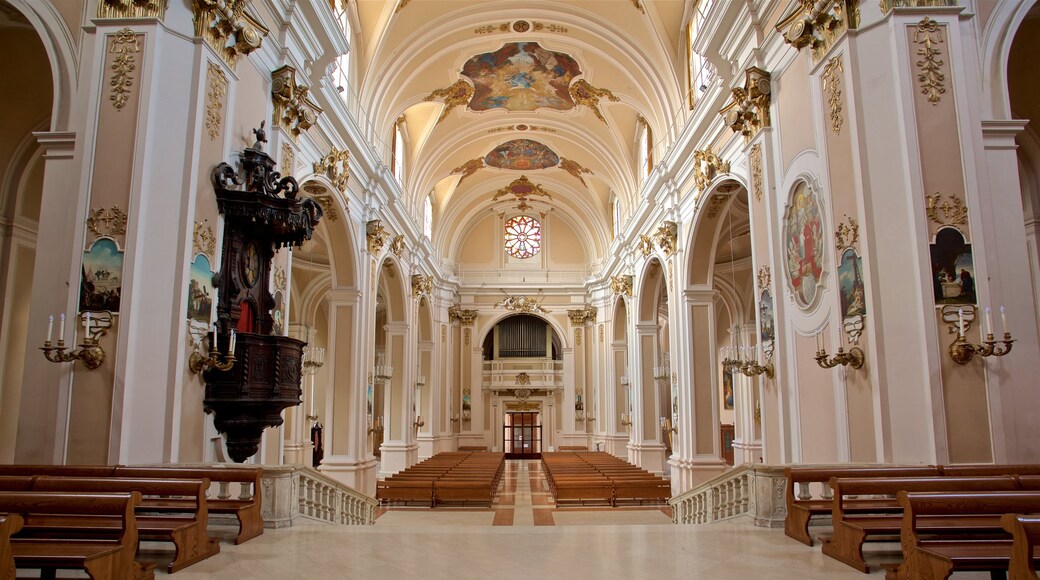 San Giustino Cathedral which includes a church or cathedral, heritage elements and interior views