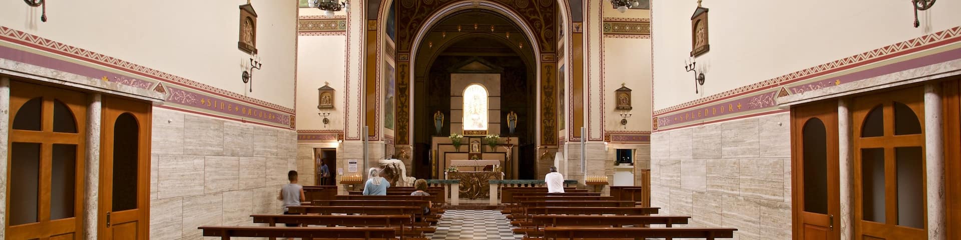 Santuario della Madonna dello Splendore das einen Geschichtliches, Kirche oder Kathedrale und Innenansichten