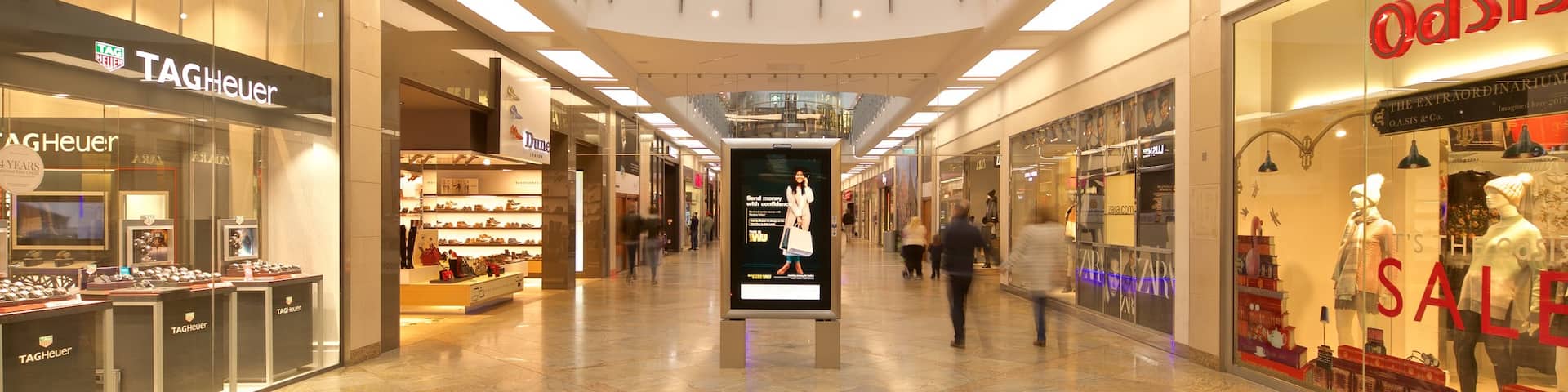 Oracle featuring interior views and shopping