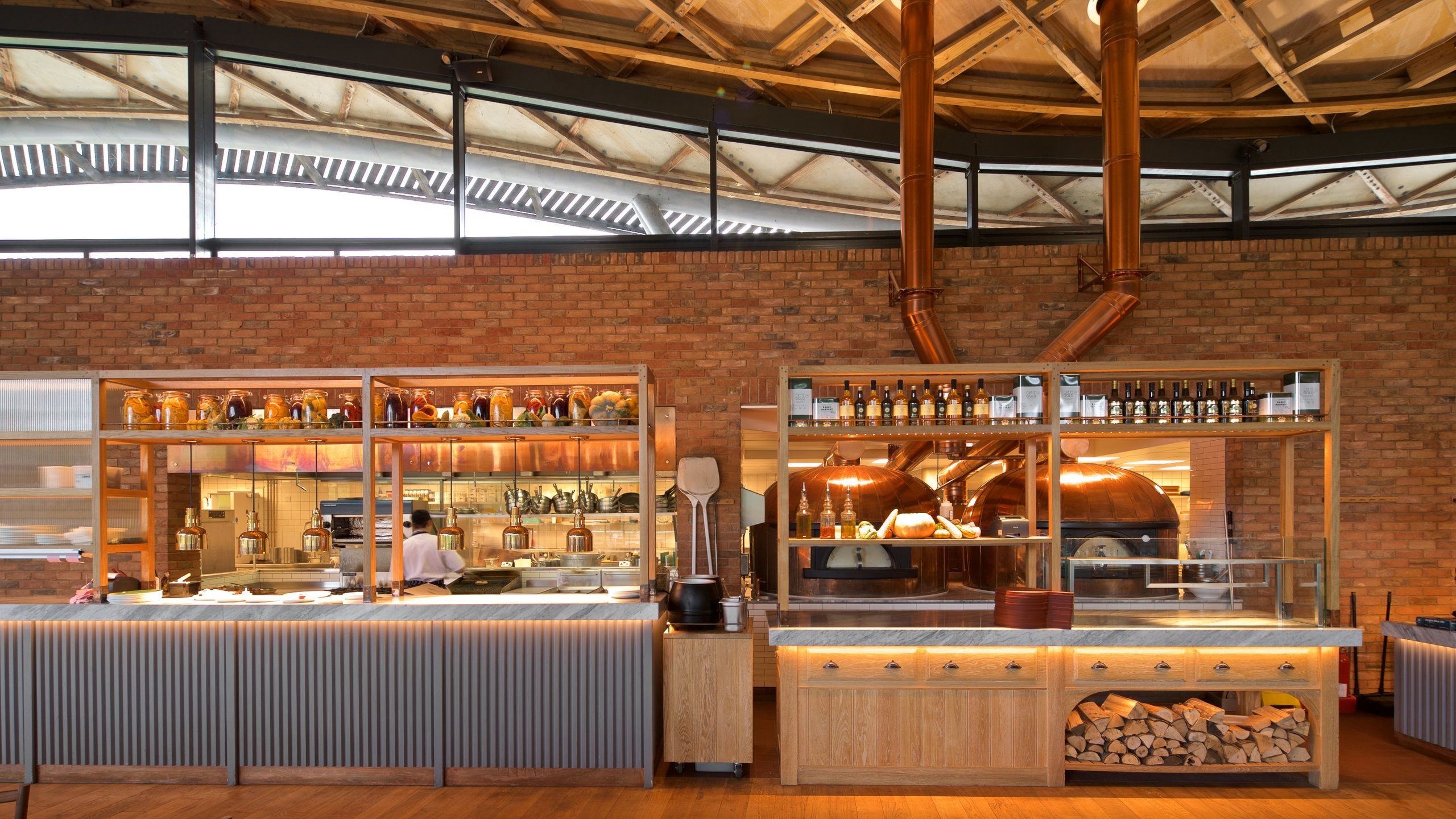 サリー観光ガイド 定番人気スポットを参考に自分にピッタリの観光プランを立てよう エクスペディア