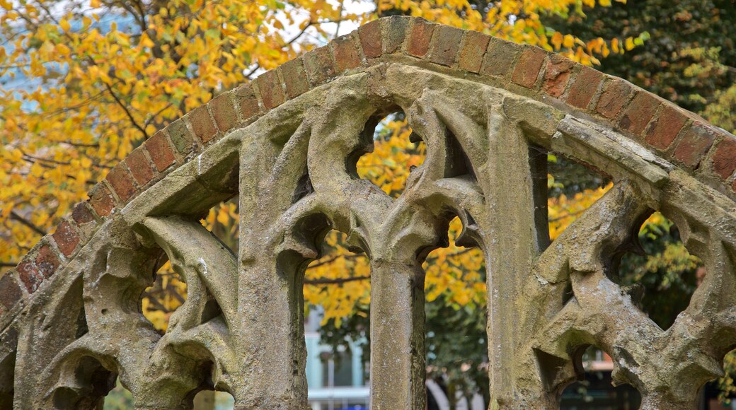 St. Laurence Church featuring heritage elements