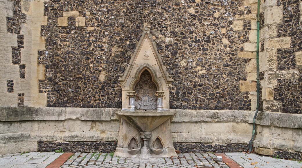 St. Laurence Church showing heritage elements and a fountain