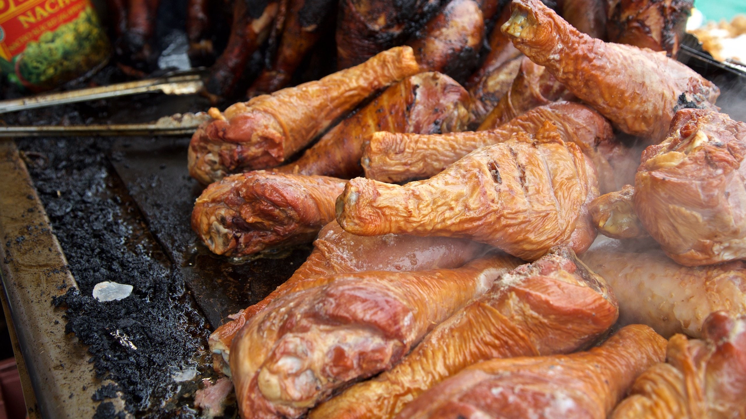 Louisville ofreciendo comida
