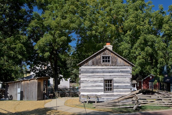 Naper Settlement Museum showing heritage elements and a house