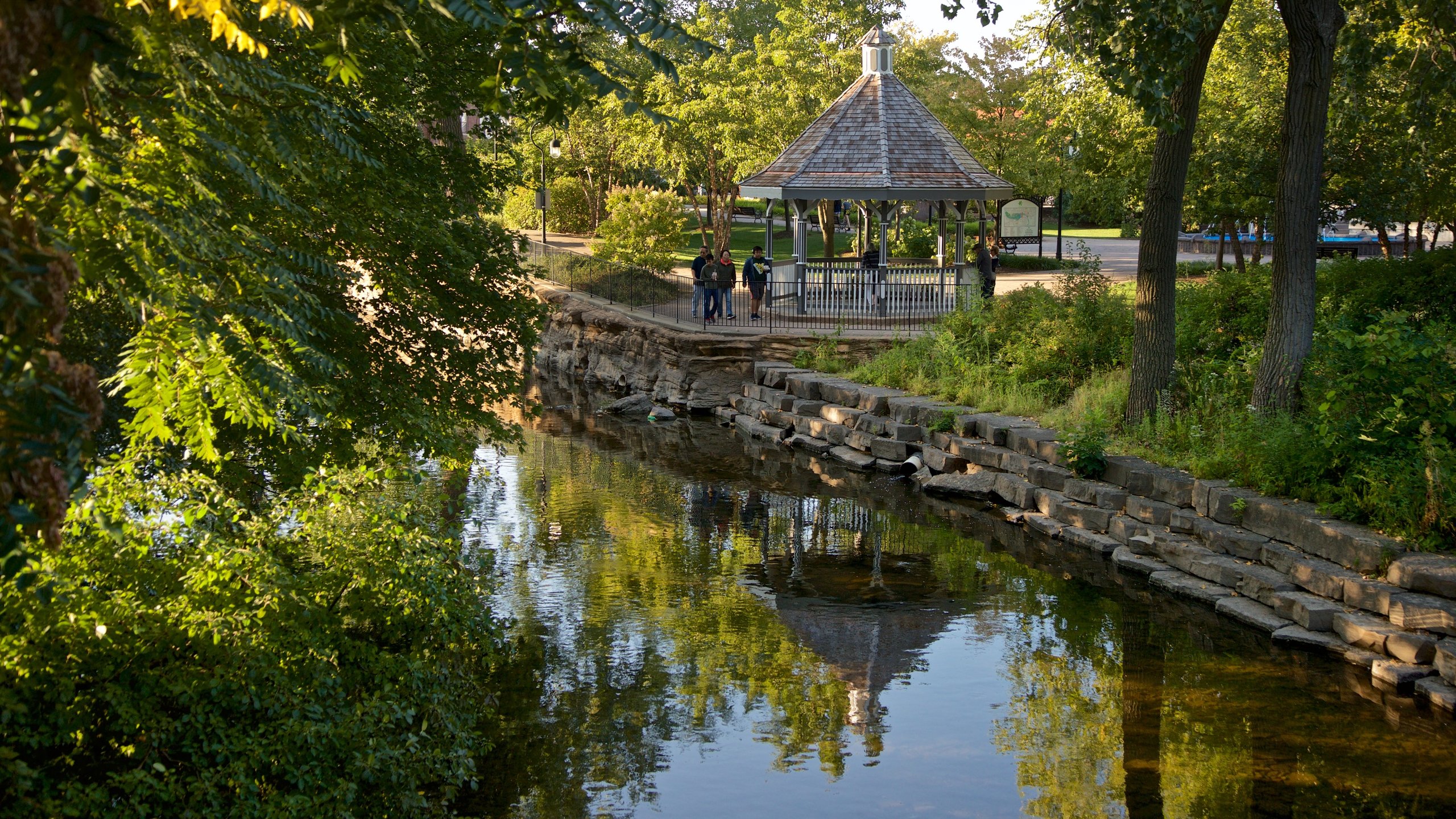 Visita Naperville scopri il meglio di Naperville, Chicago, nel 2023