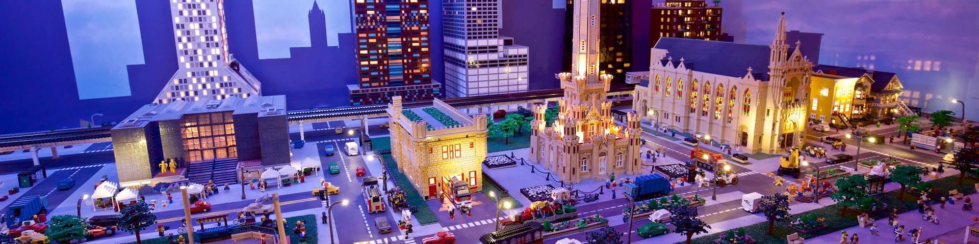 Legoland Discovery Center showing art