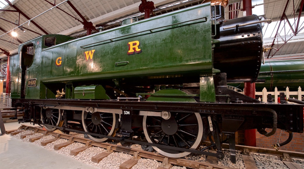 Museo del Gran Ferrocarril del Oeste ofreciendo elementos del patrimonio y artículos de ferrocarril