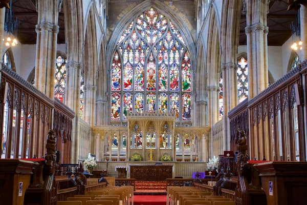 Holy Trinity Church joka esittää perintökohteet, kirkko tai katedraali ja sisäkuvat