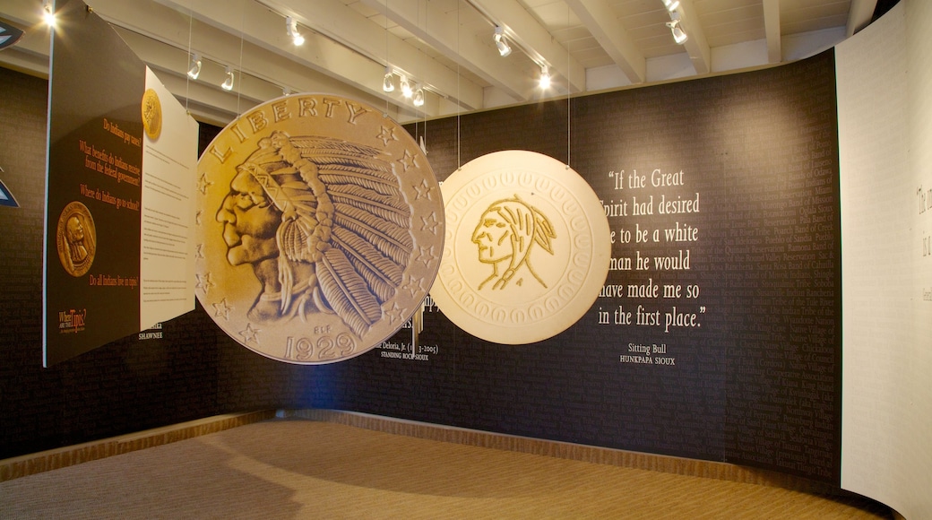 Agua Caliente Cultural Museum showing interior views