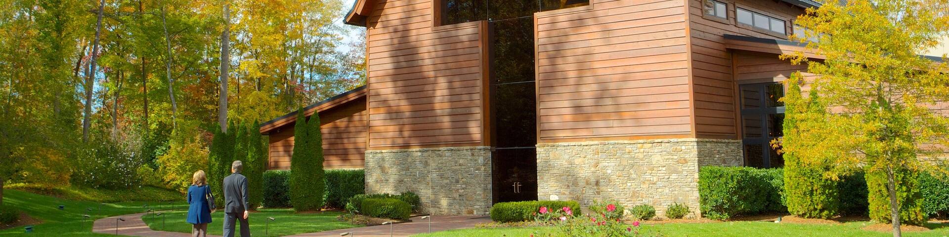 Billy Graham Library which includes a church or cathedral as well as a couple