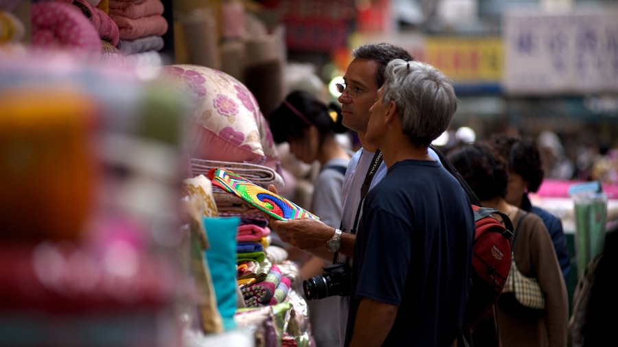 Namdaemun-markedet som viser en by, markeder og gadeliv