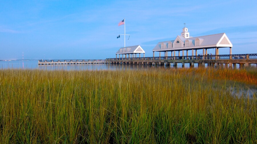 Cobblestone streets and waterfront views in Charleston's French Quarter.
