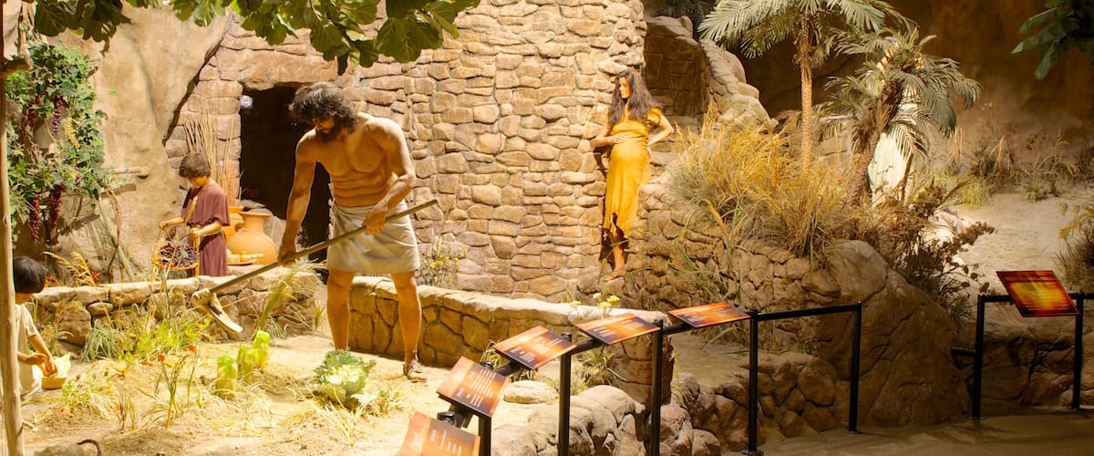 Creation Museum which includes interior views