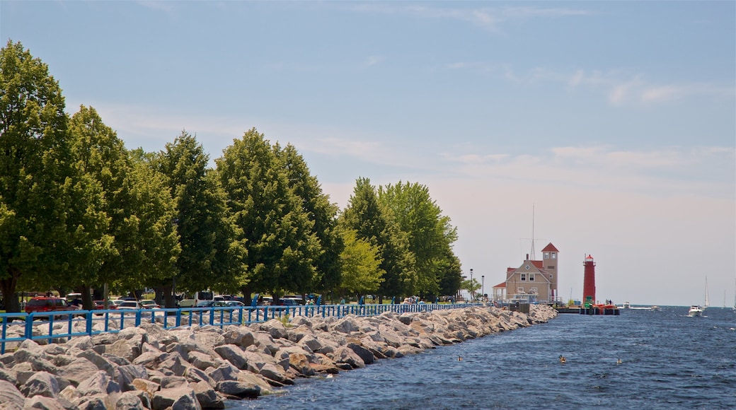 Muskegon which includes general coastal views