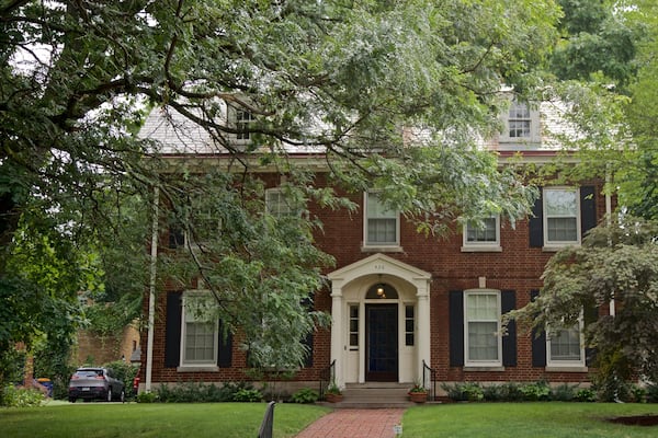 Heritage Hill Historic District showing a house