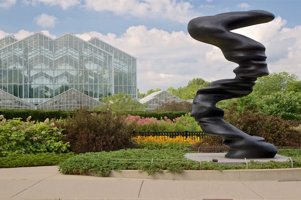 Frederik Meijer Gardens and Sculpture Park qui includes art en plein air et fleurs sauvages