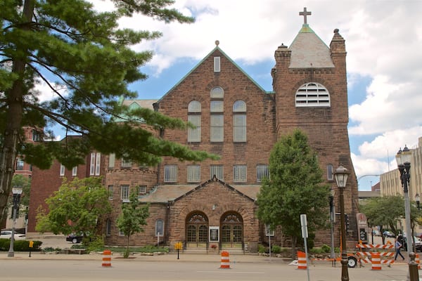 Central United Methodist Church featuring heritage architecture and a church or cathedral