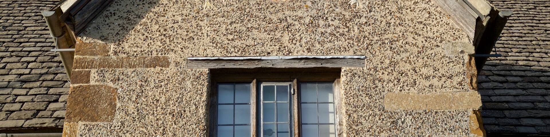 Sulgrave Manor which includes heritage elements