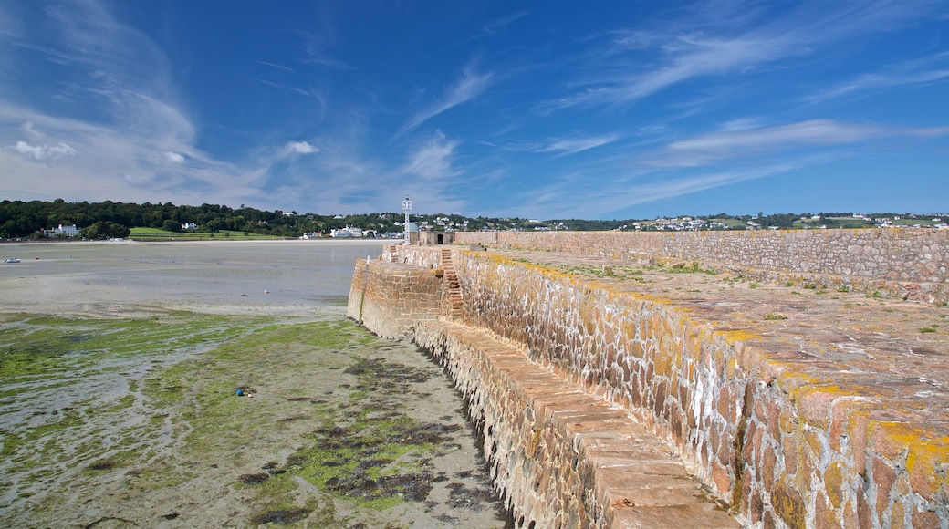 St Aubin mit einem allgemeine Küstenansicht