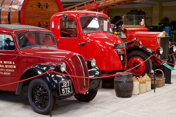 The Pallot Steam, Motor & General Museum das einen Geschichtliches und Innenansichten