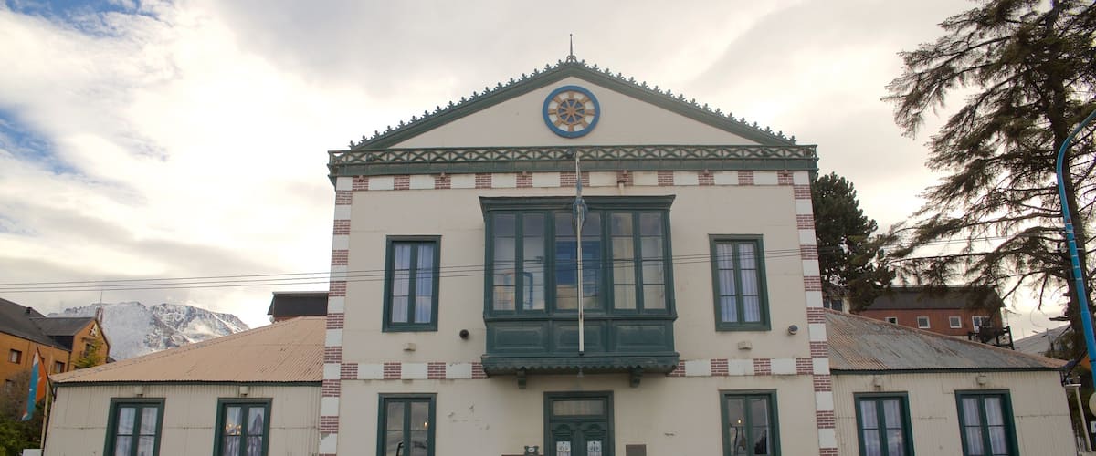 Casa de Gobierno que incluye elementos del patrimonio