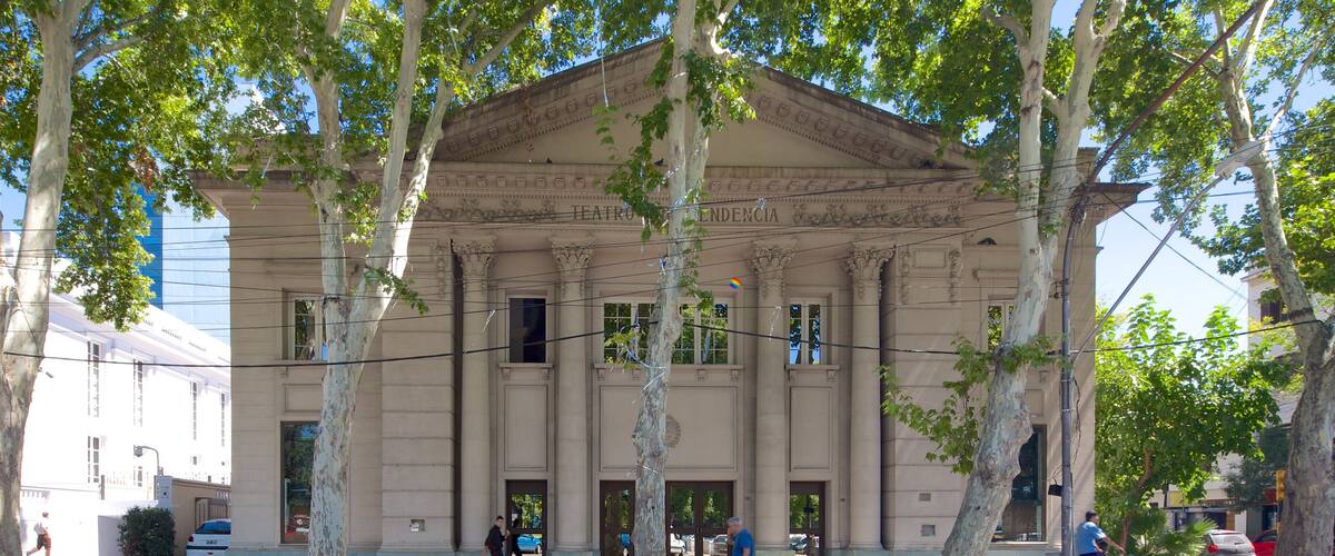 Teatro Independecia showing heritage architecture